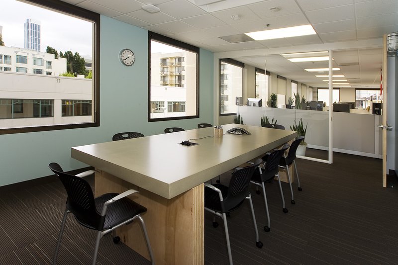 twitter office us facebook twitter custom spaces commercial real estate jenny haeg twitter office us facebook twitter custom spaces commercial real estate jenny haeg